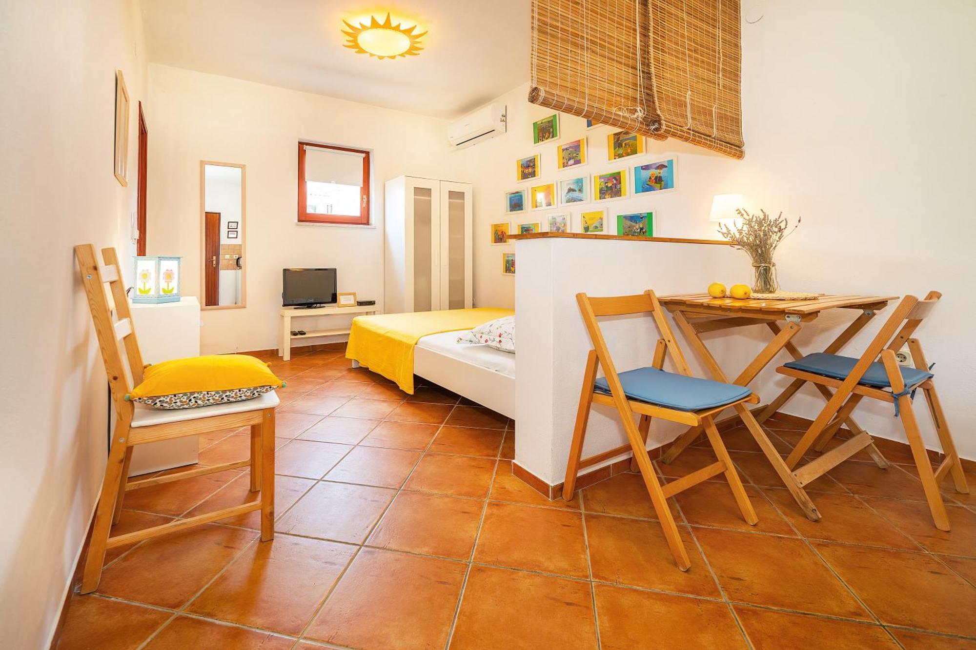 Apartments Edo With Terrace Baska  Luaran gambar